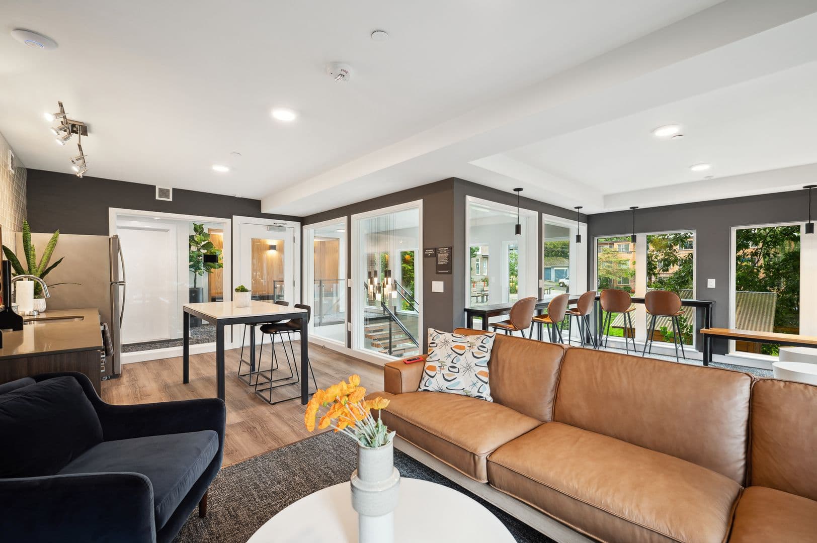 Seattle Apartment: 514 Federal Ave E