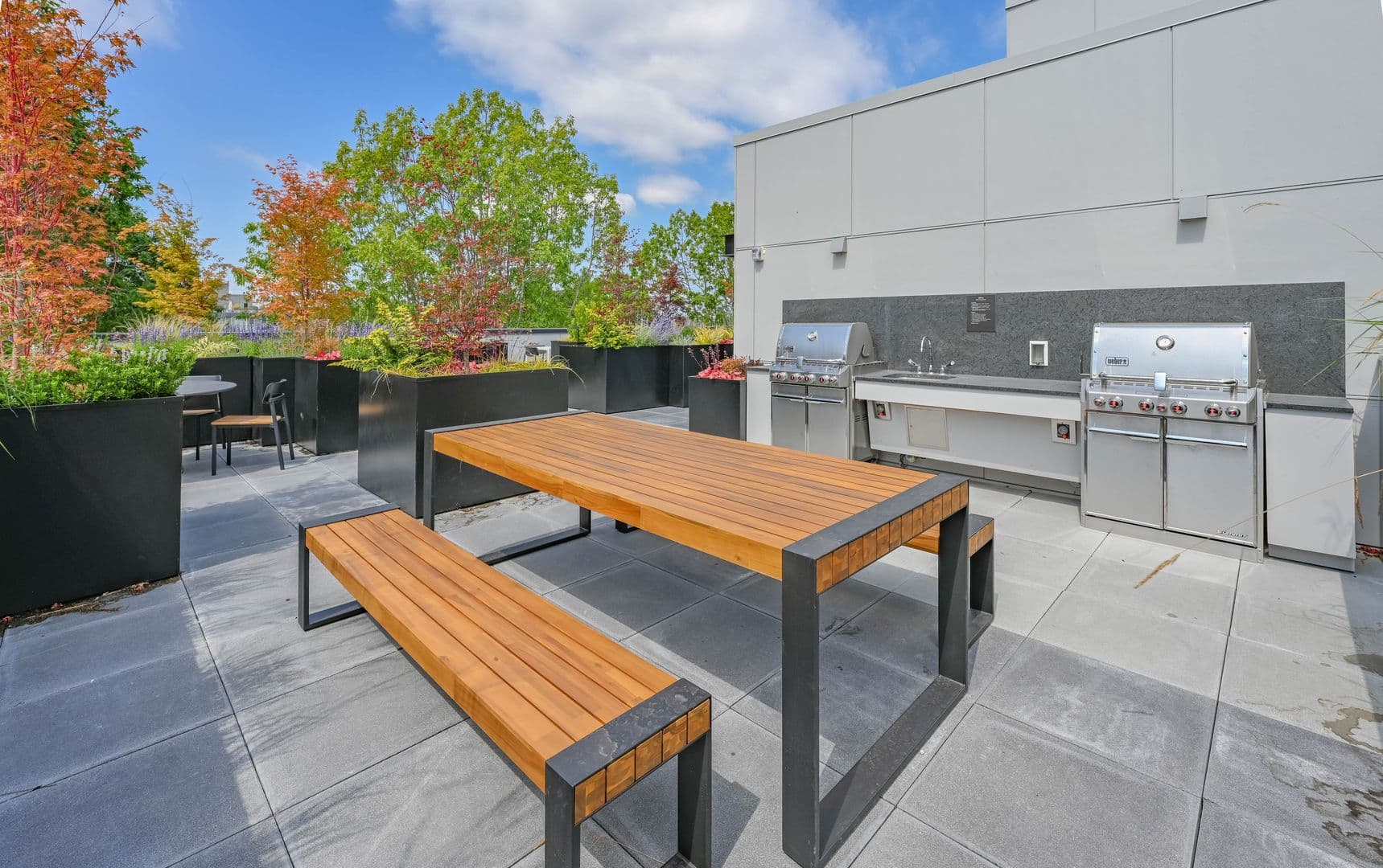 Seattle Apartment: 514 Federal Ave E