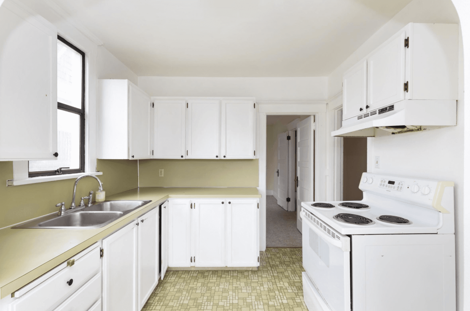 Seattle Apartment: 1132 19th Ave
