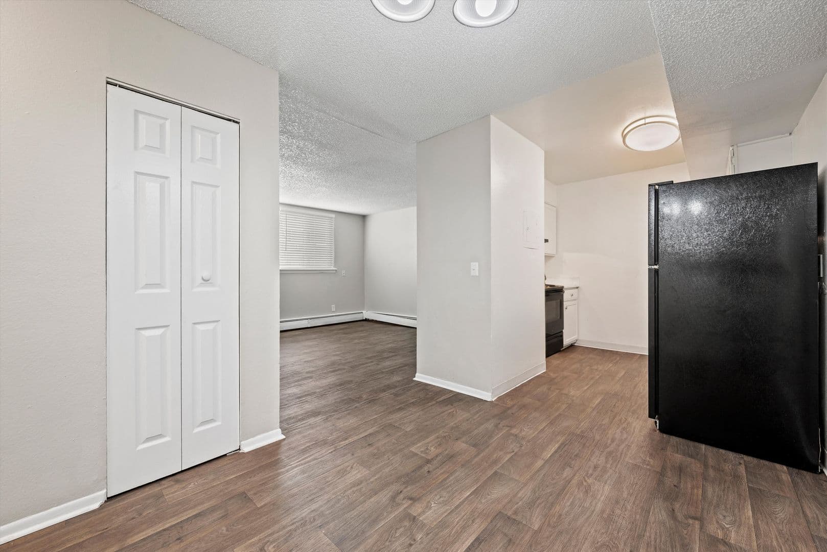 Aurora Apartment: 16300 E. 17th Pl