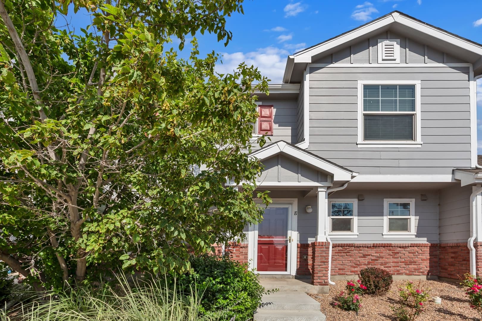 Denver House: 19154 E. 57th Pl. #E