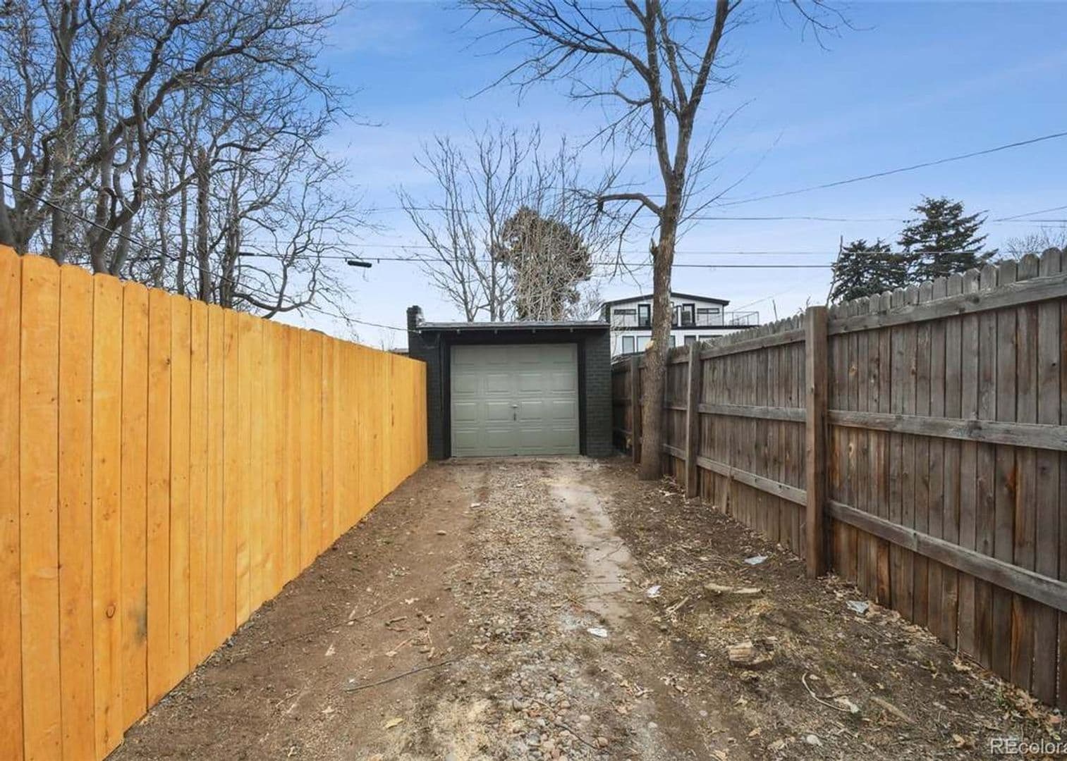 Denver House: 2136 S Lincoln St