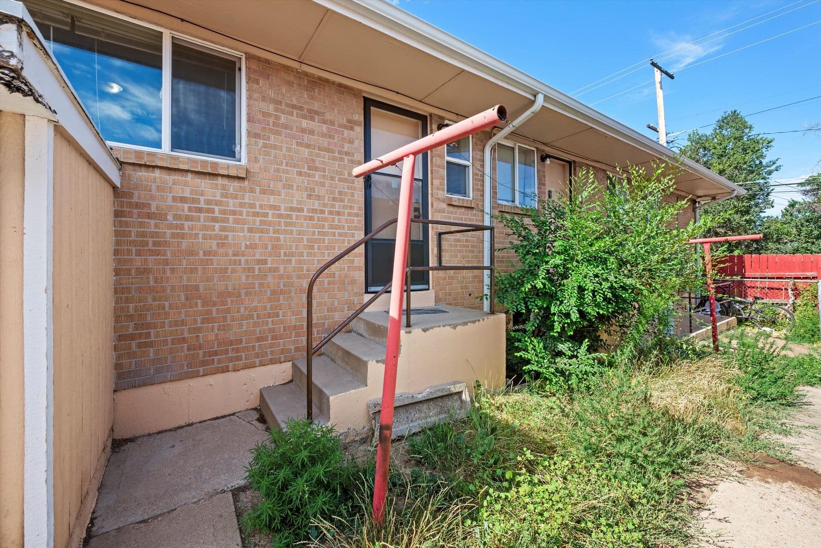 Aurora Condo: 1725 Chester St - 3
