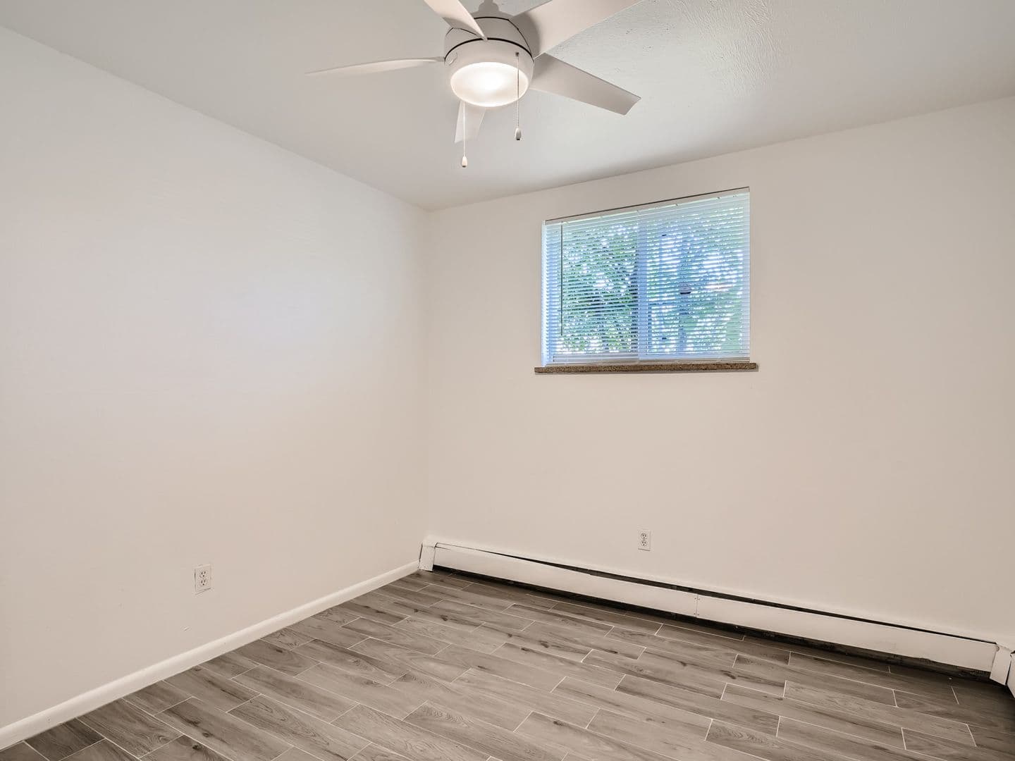 Aurora Apartment: 1738 Boston Street