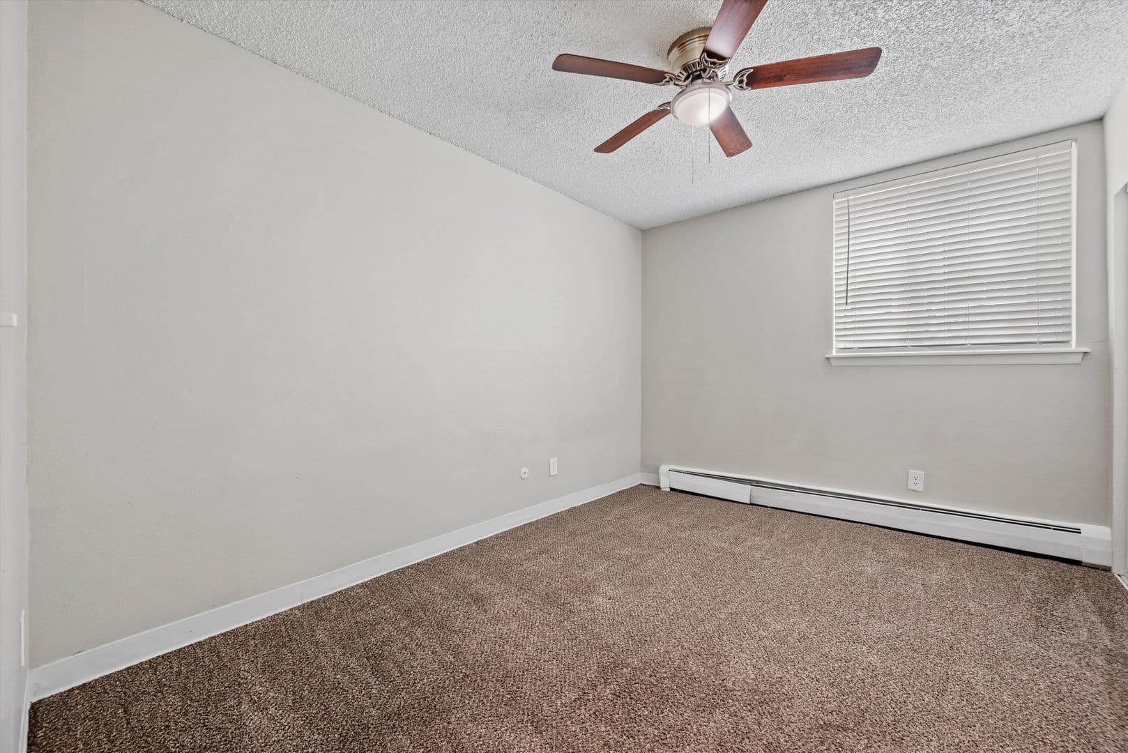 Aurora Apartment: 16300 E. 17th Pl