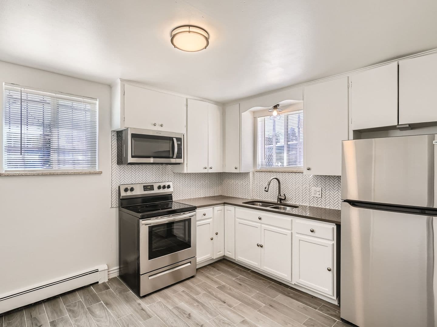 Aurora Apartment: 1738 Boston Street