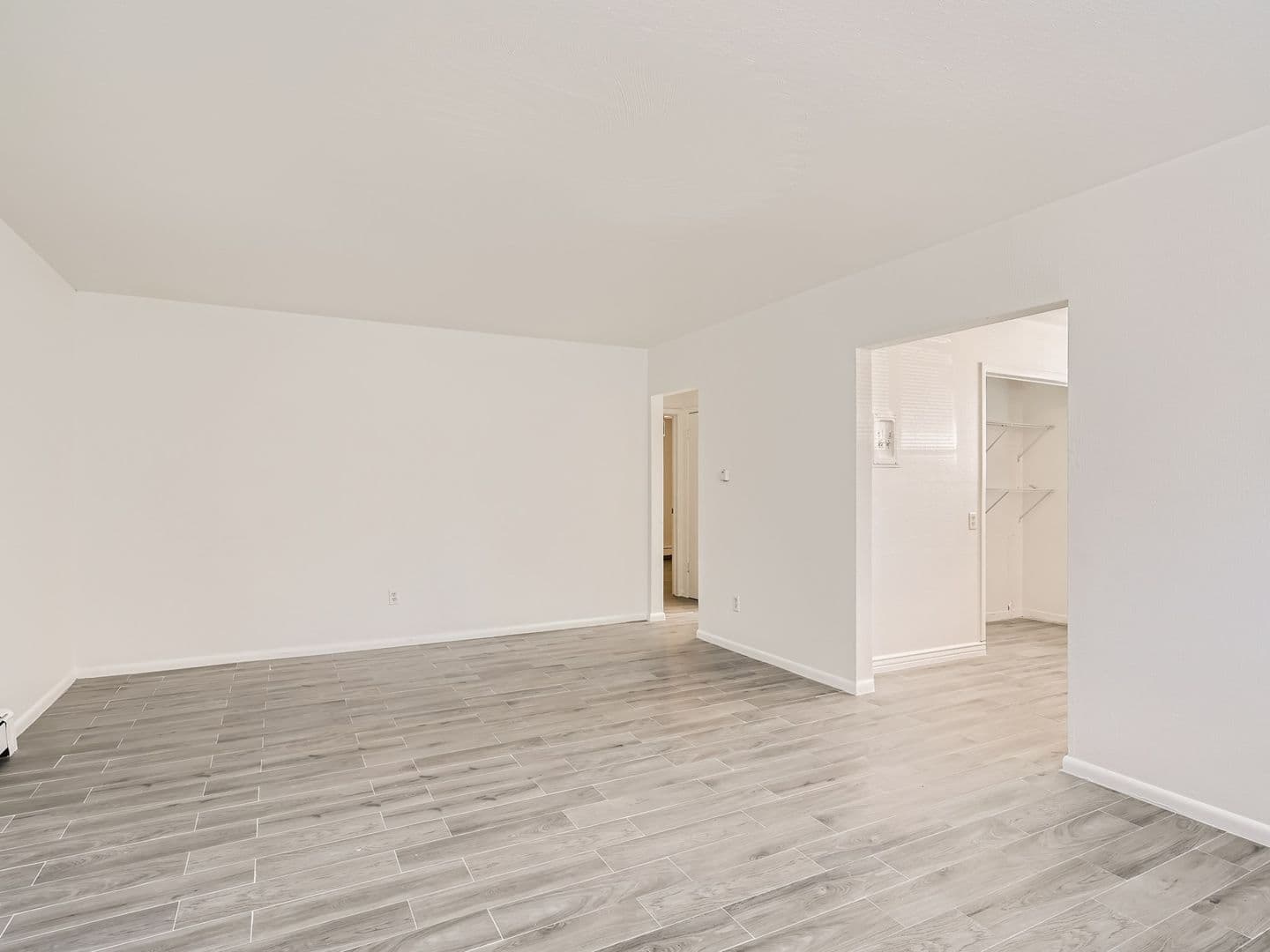 Aurora Apartment: 1738 Boston Street