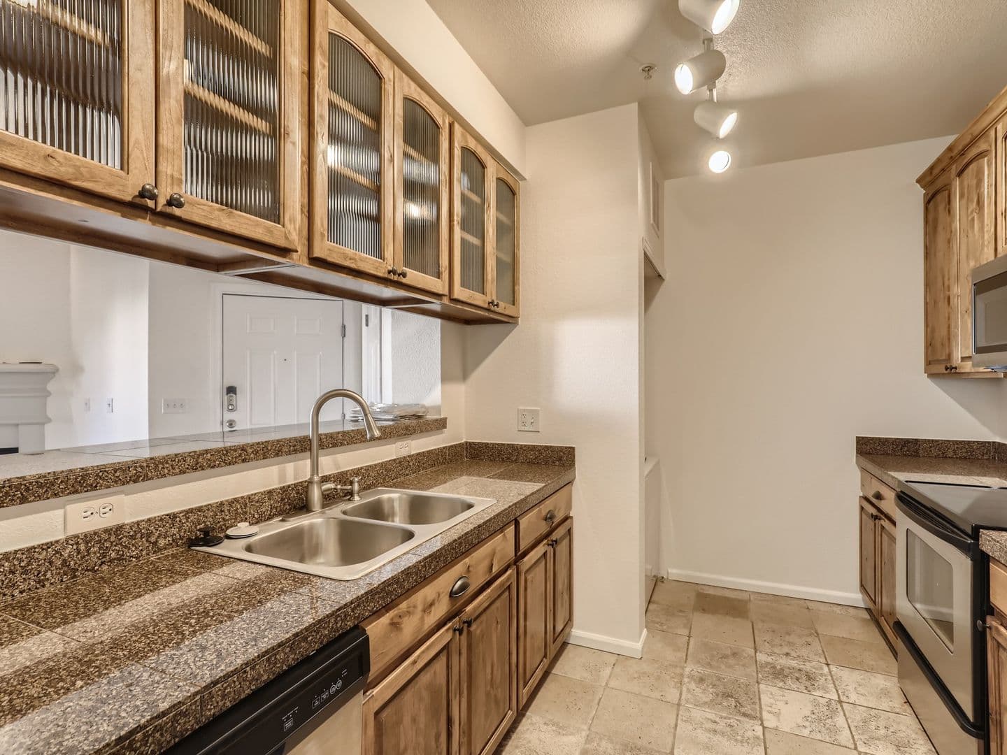 Aurora House: 3872 S. Dallas St Unit #7-303