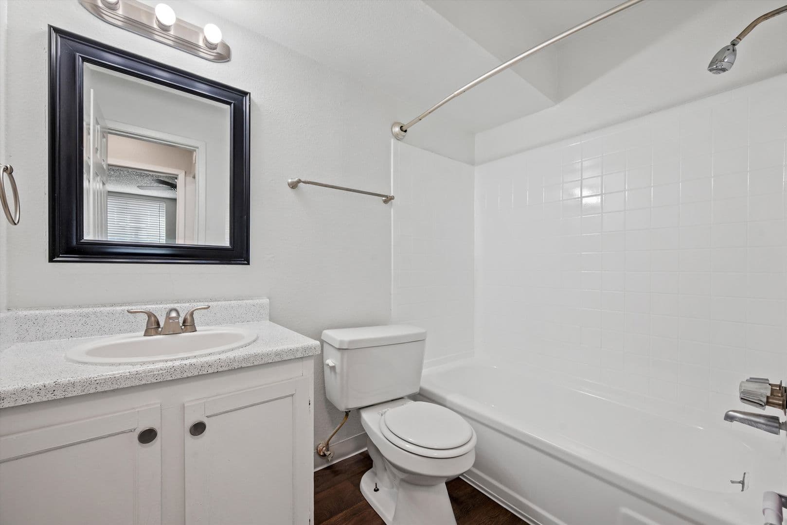Aurora Apartment: 16300 E. 17th Pl