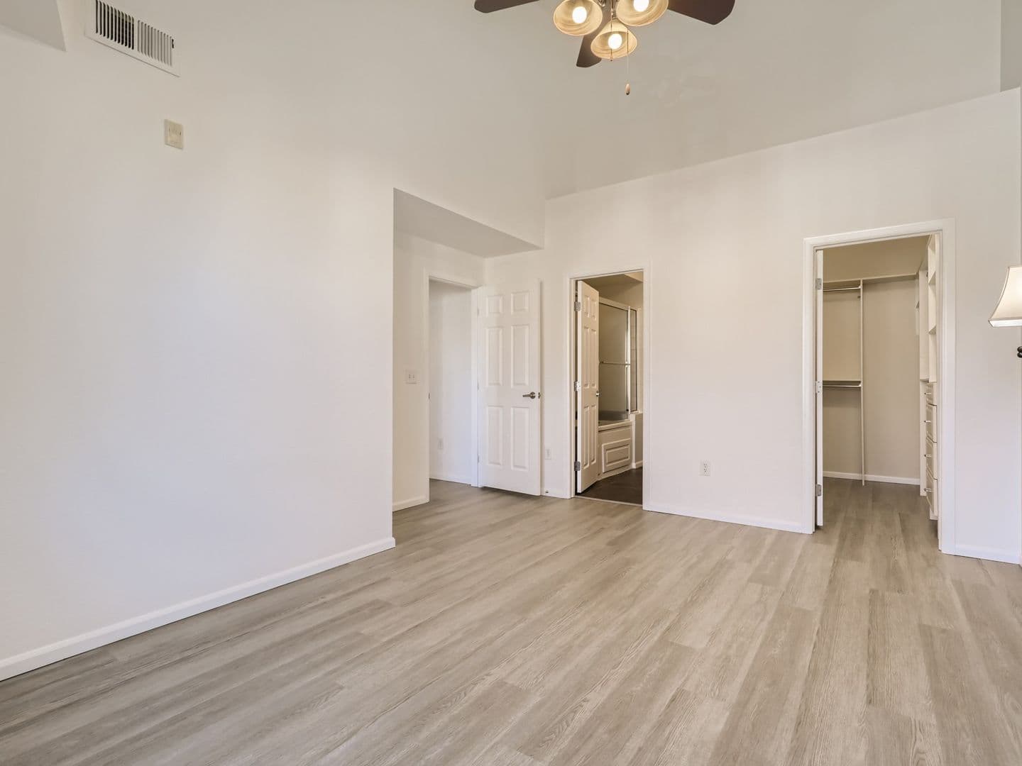 Aurora House: 3872 S. Dallas St Unit #7-303