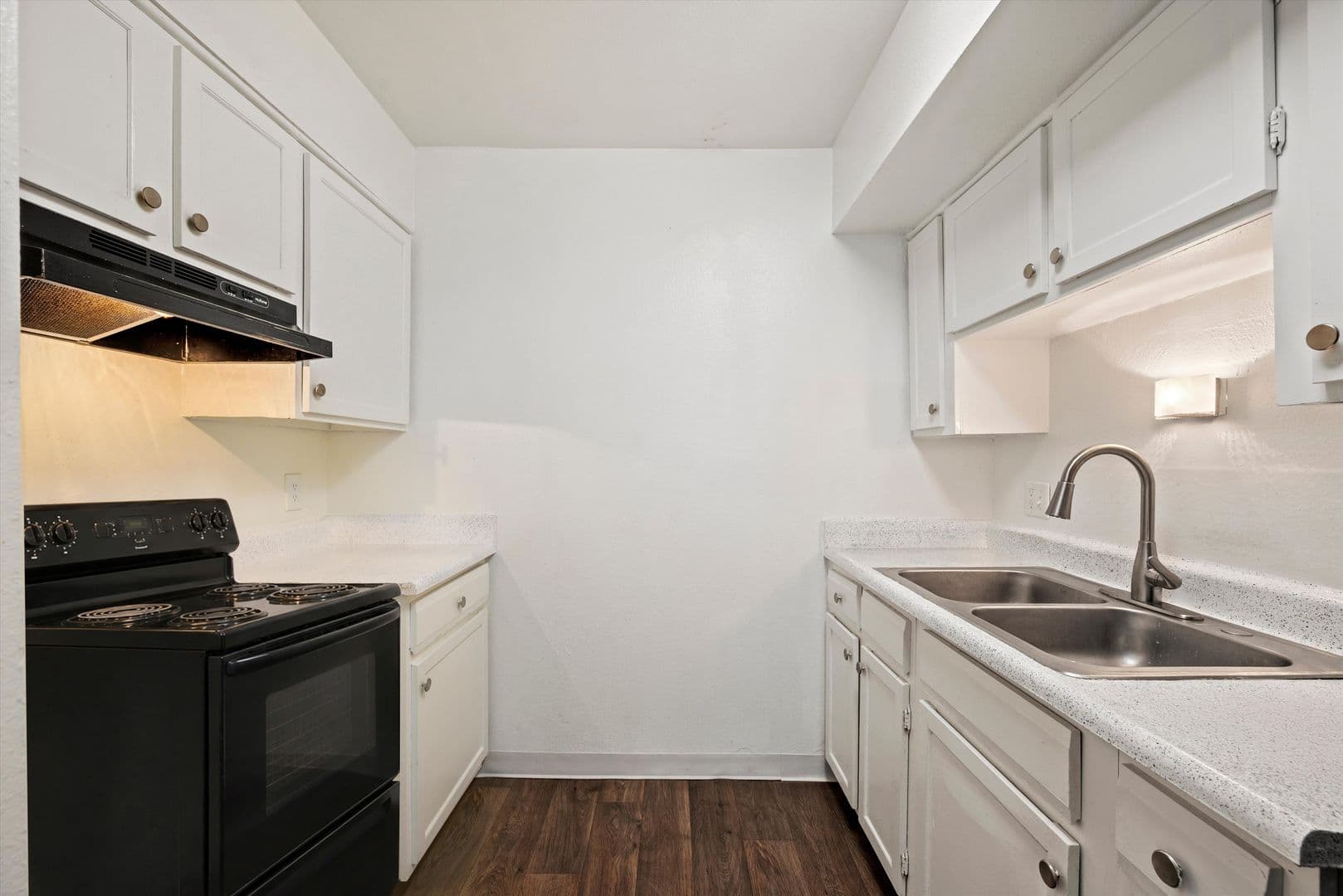 Aurora Apartment: 16300 E. 17th Pl
