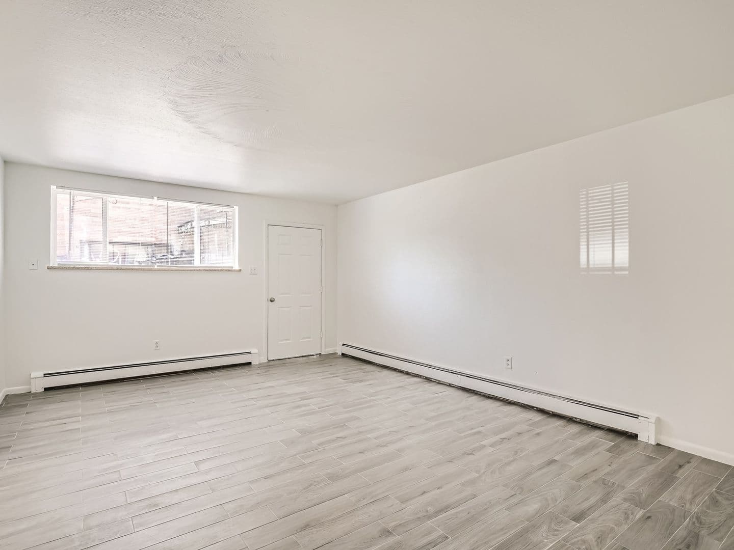 Aurora Apartment: 1738 Boston Street