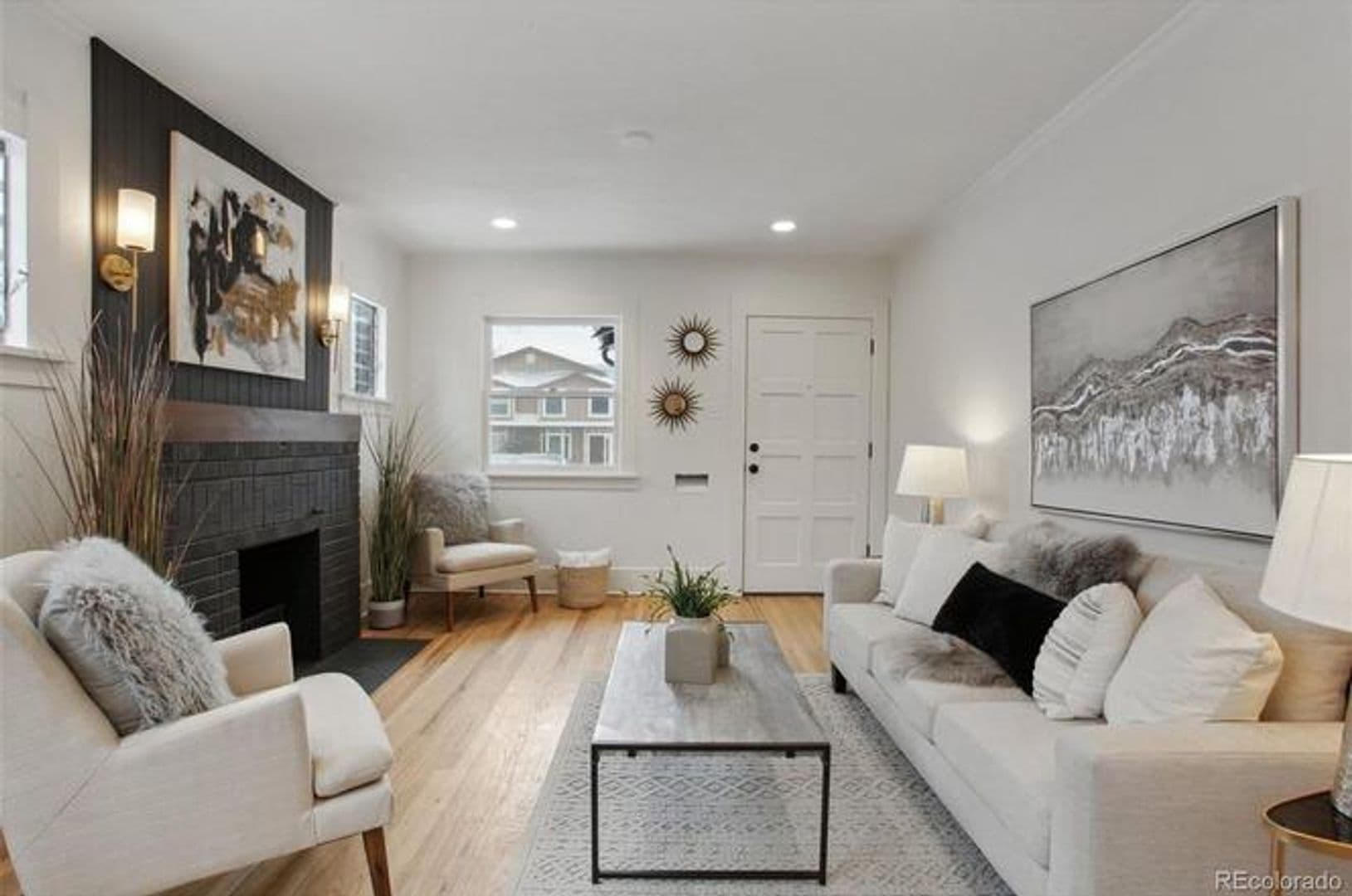 Denver House: 2136 S Lincoln St