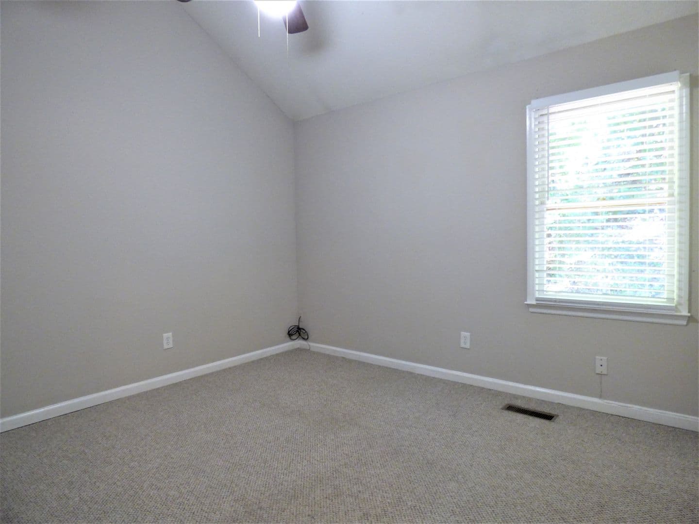Birmingham House: 2948 Riverwood Terrace