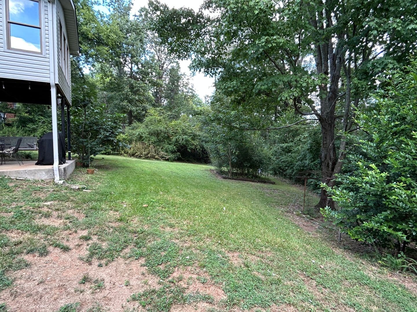 Birmingham House: 3909 Rock Ridge Rd.