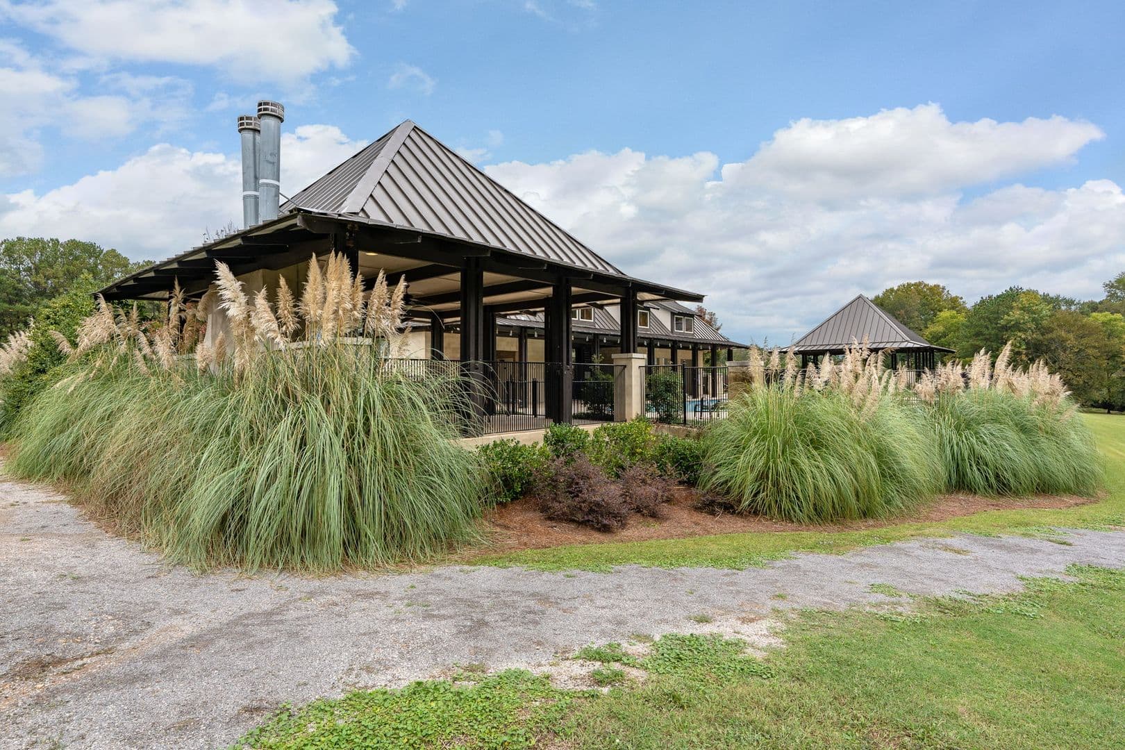 Trussville House: 6555 Spring St.
