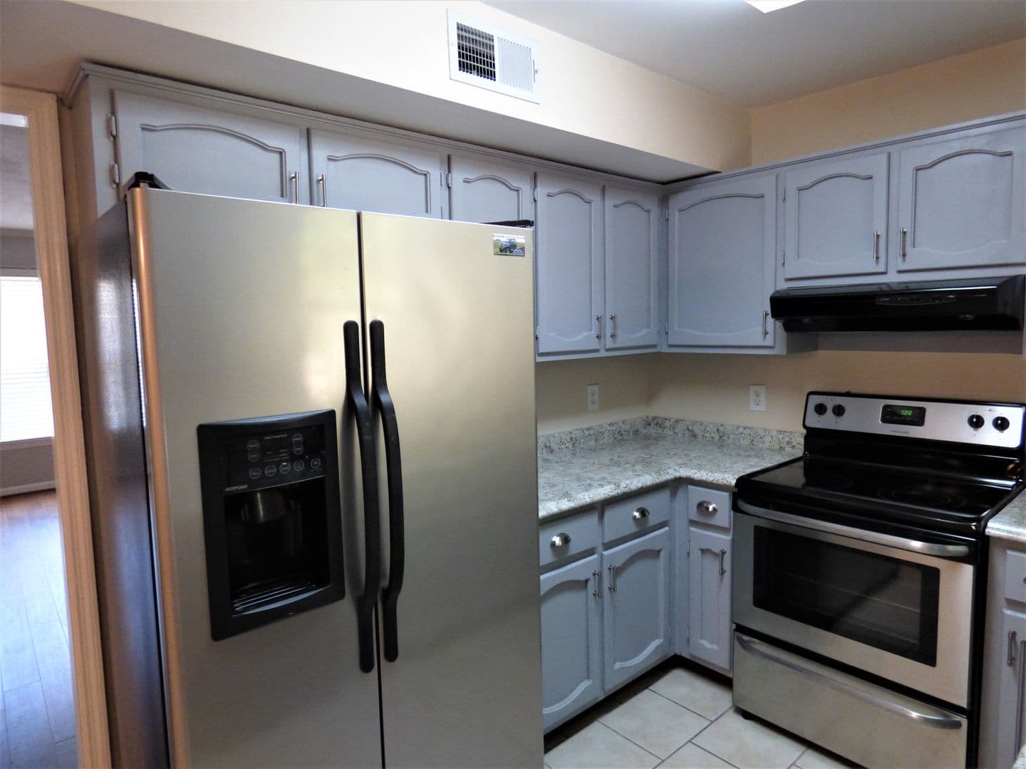 Birmingham House: 2948 Riverwood Terrace