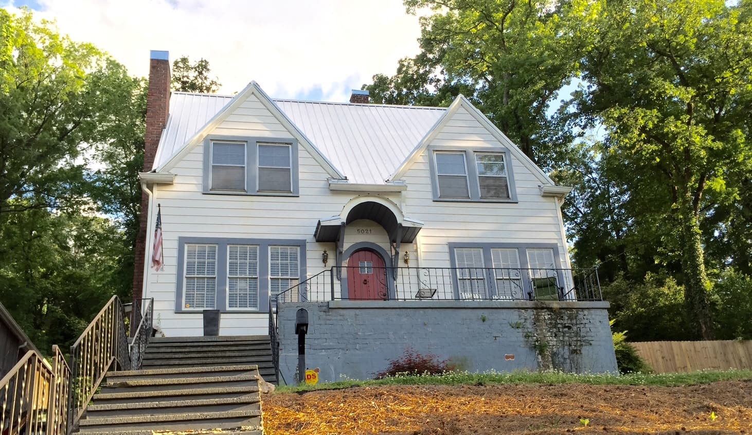 Birmingham House: 5021 8th Terrace S