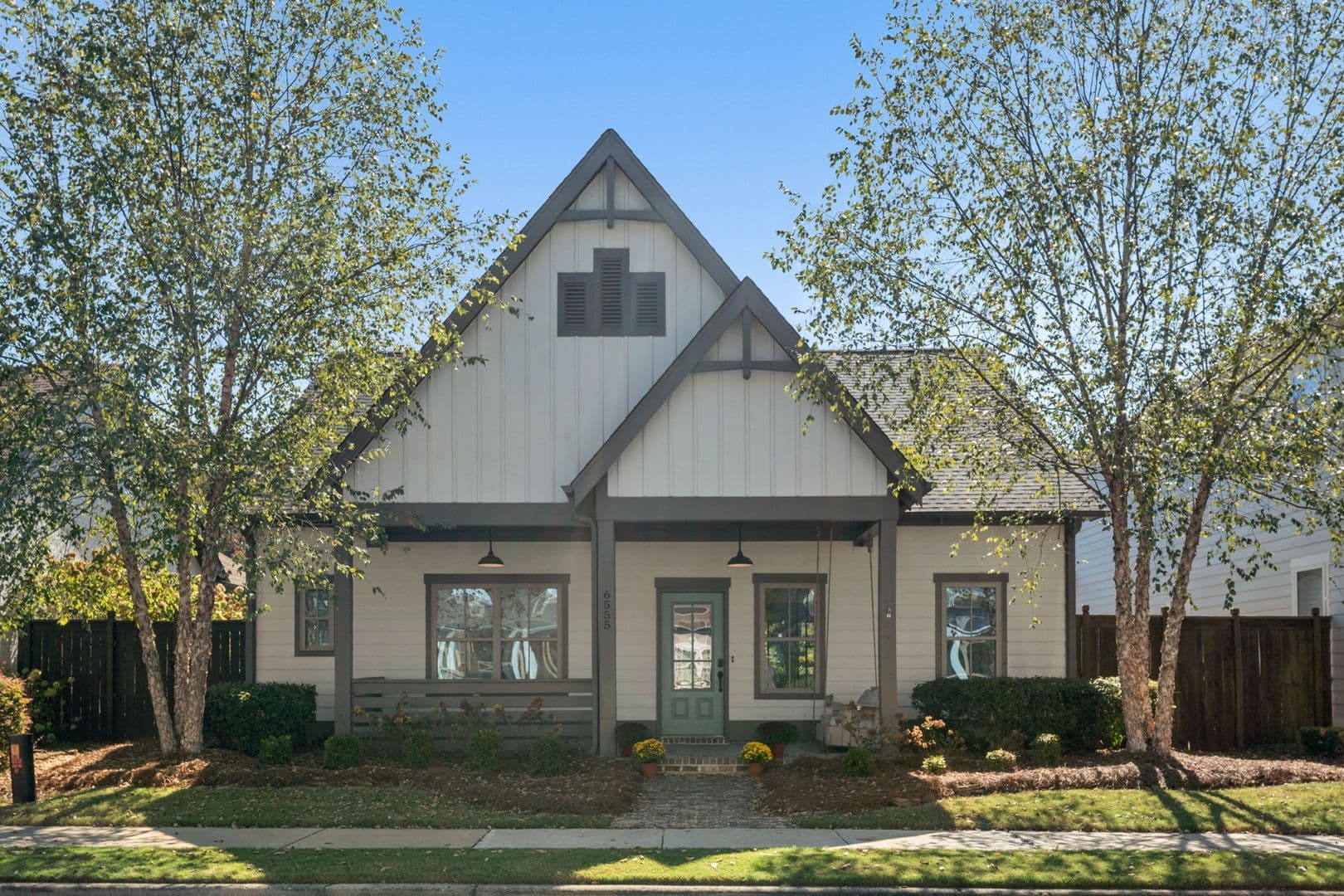 Trussville House: 6555 Spring St.