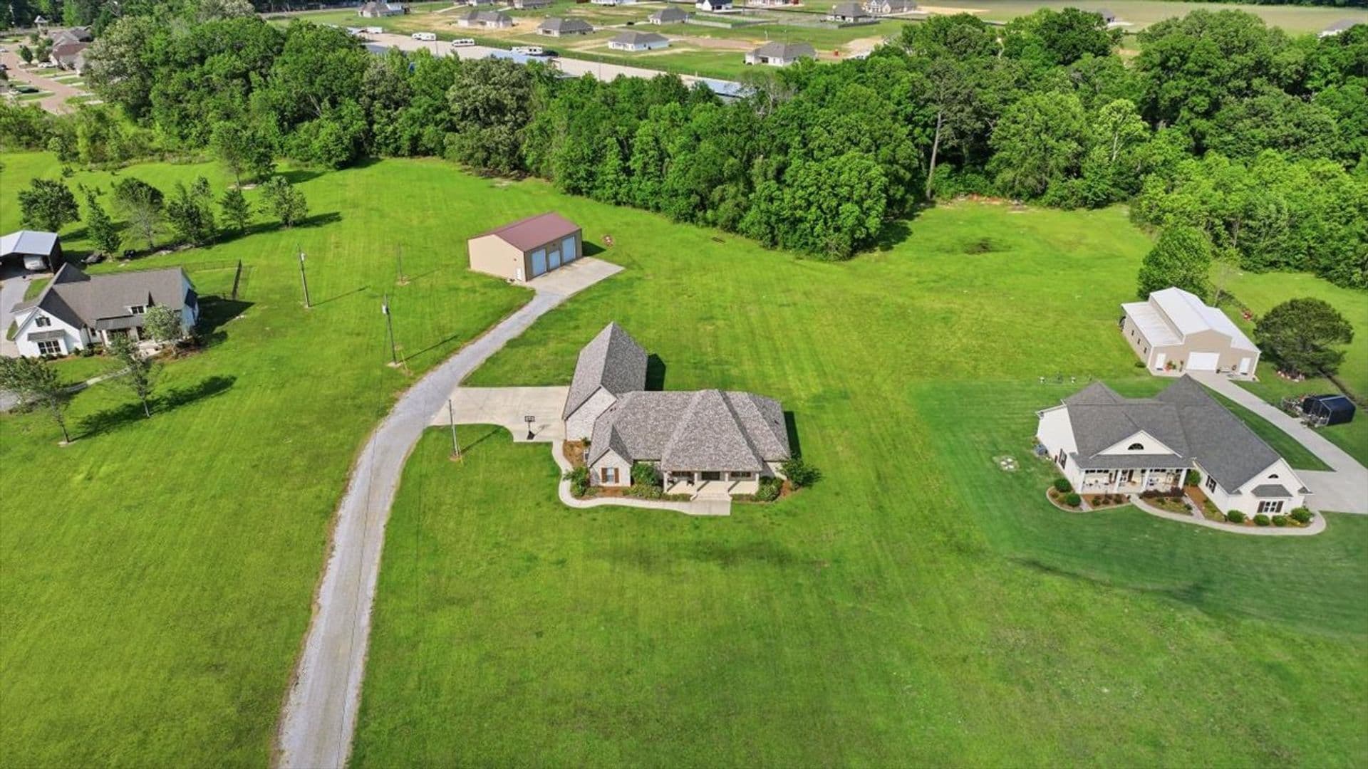 Brandon House: 4072 Highway 471