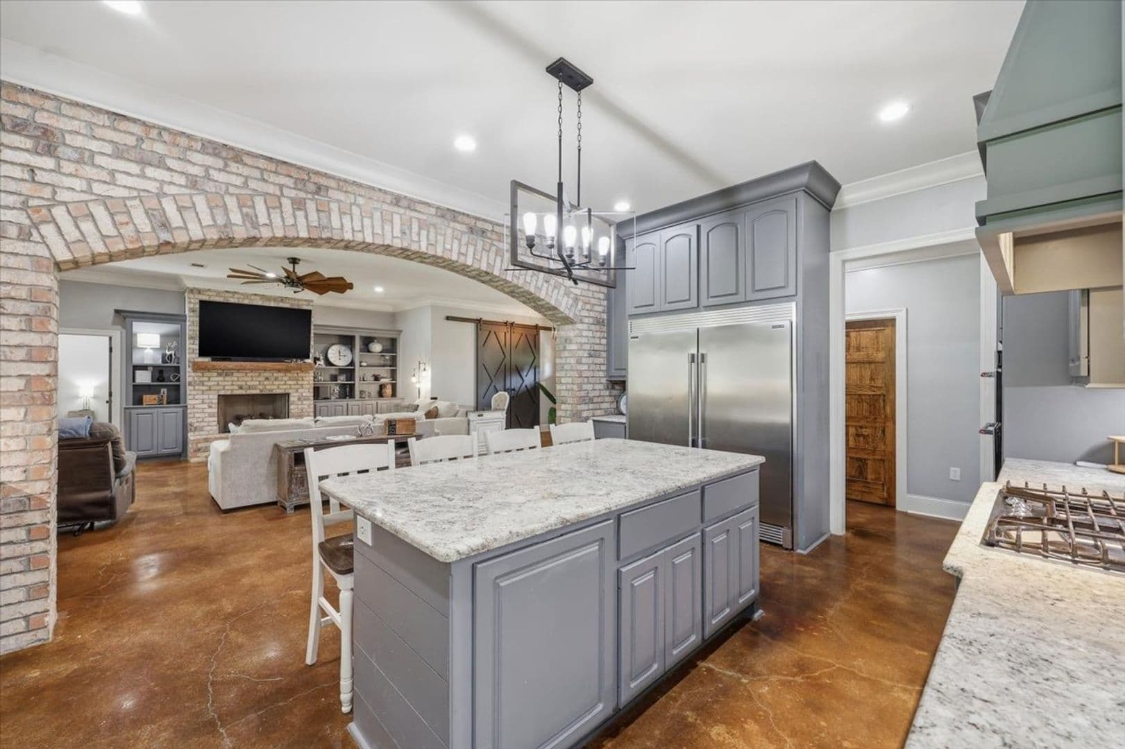 Brandon House: 4072 Highway 471