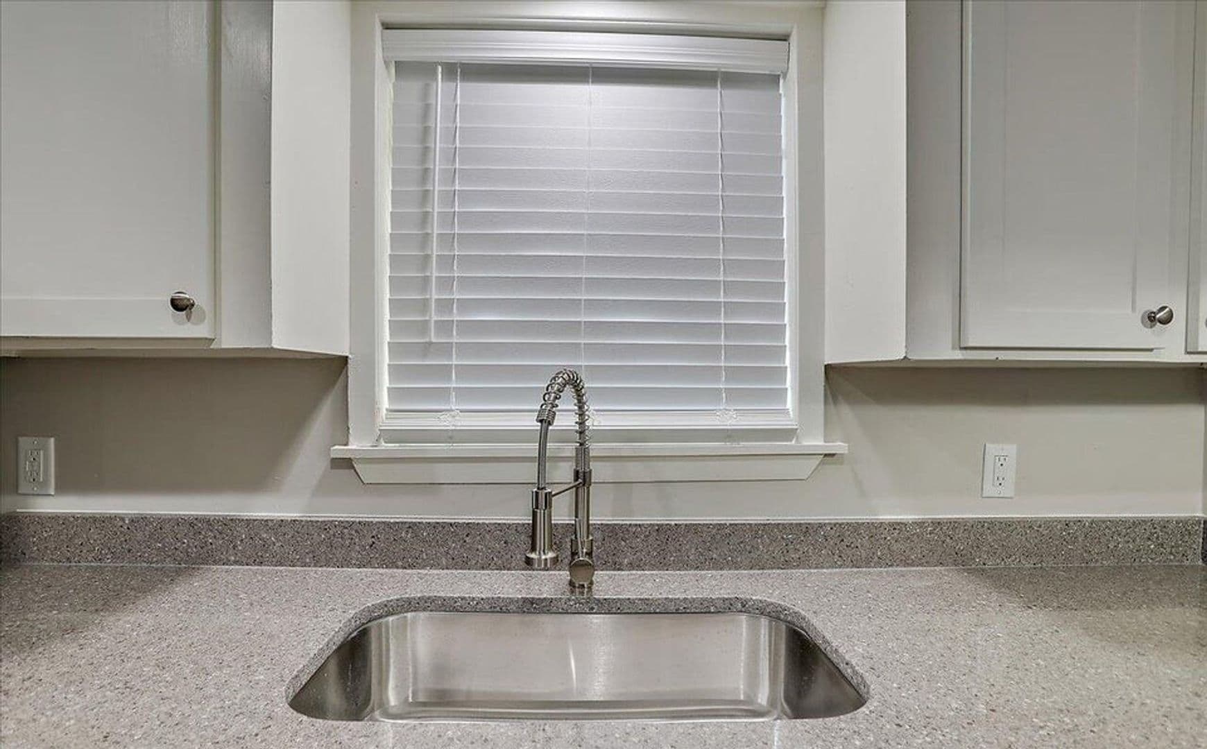 Flowood Apartment: 3538 Third Street