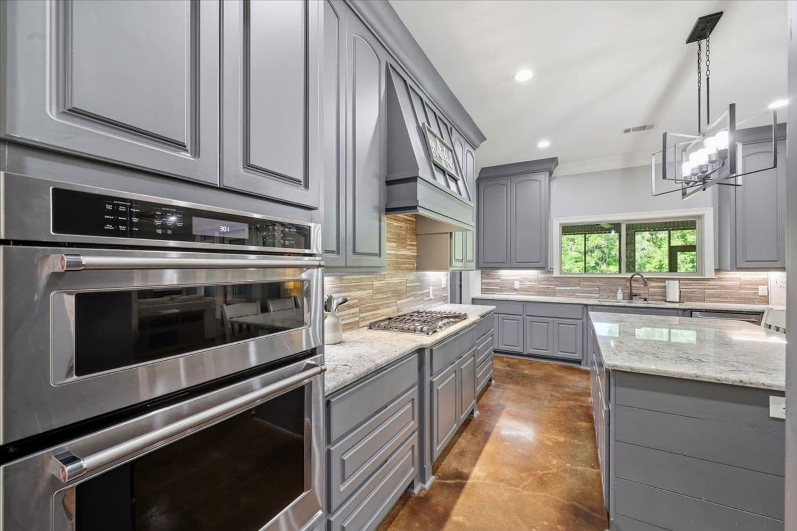 Brandon House: 4072 Highway 471