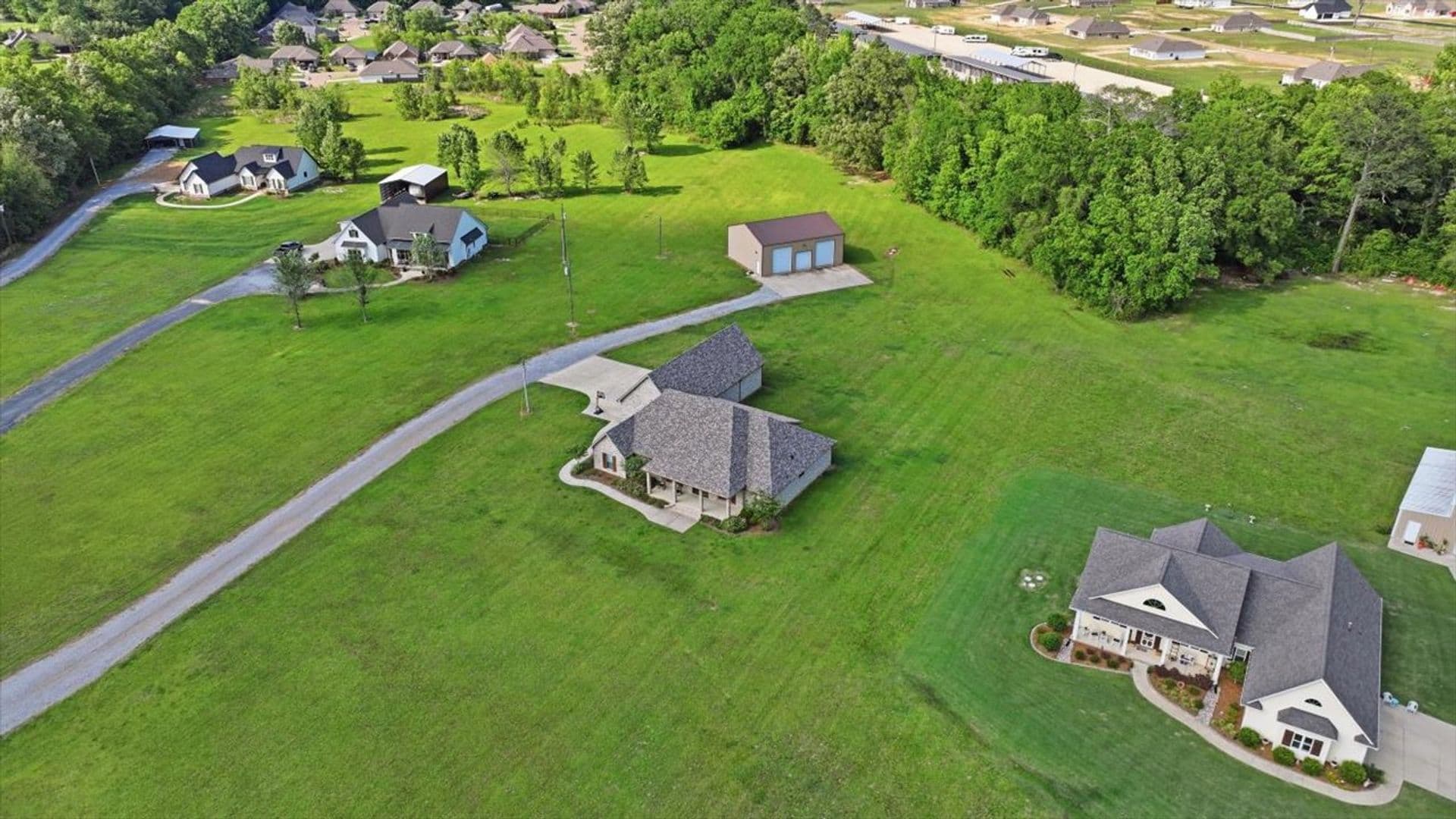 Brandon House: 4072 Highway 471