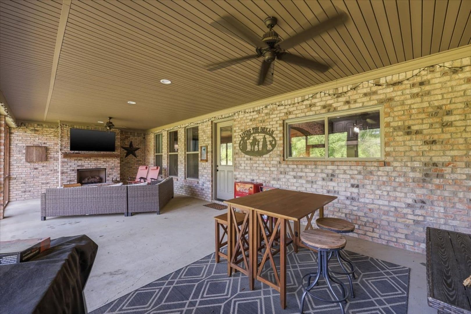 Brandon House: 4072 Highway 471