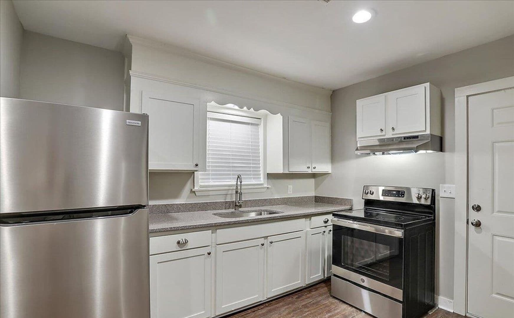 Flowood Apartment: 3538 Third Street