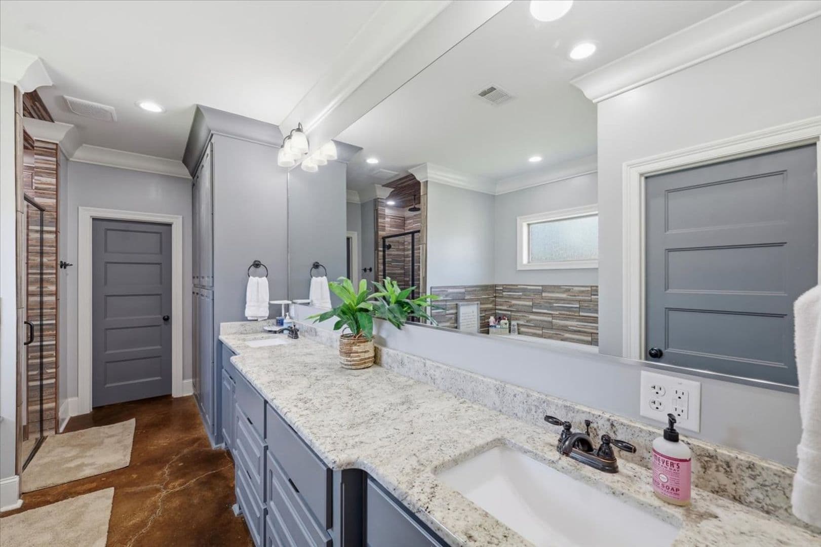 Brandon House: 4072 Highway 471