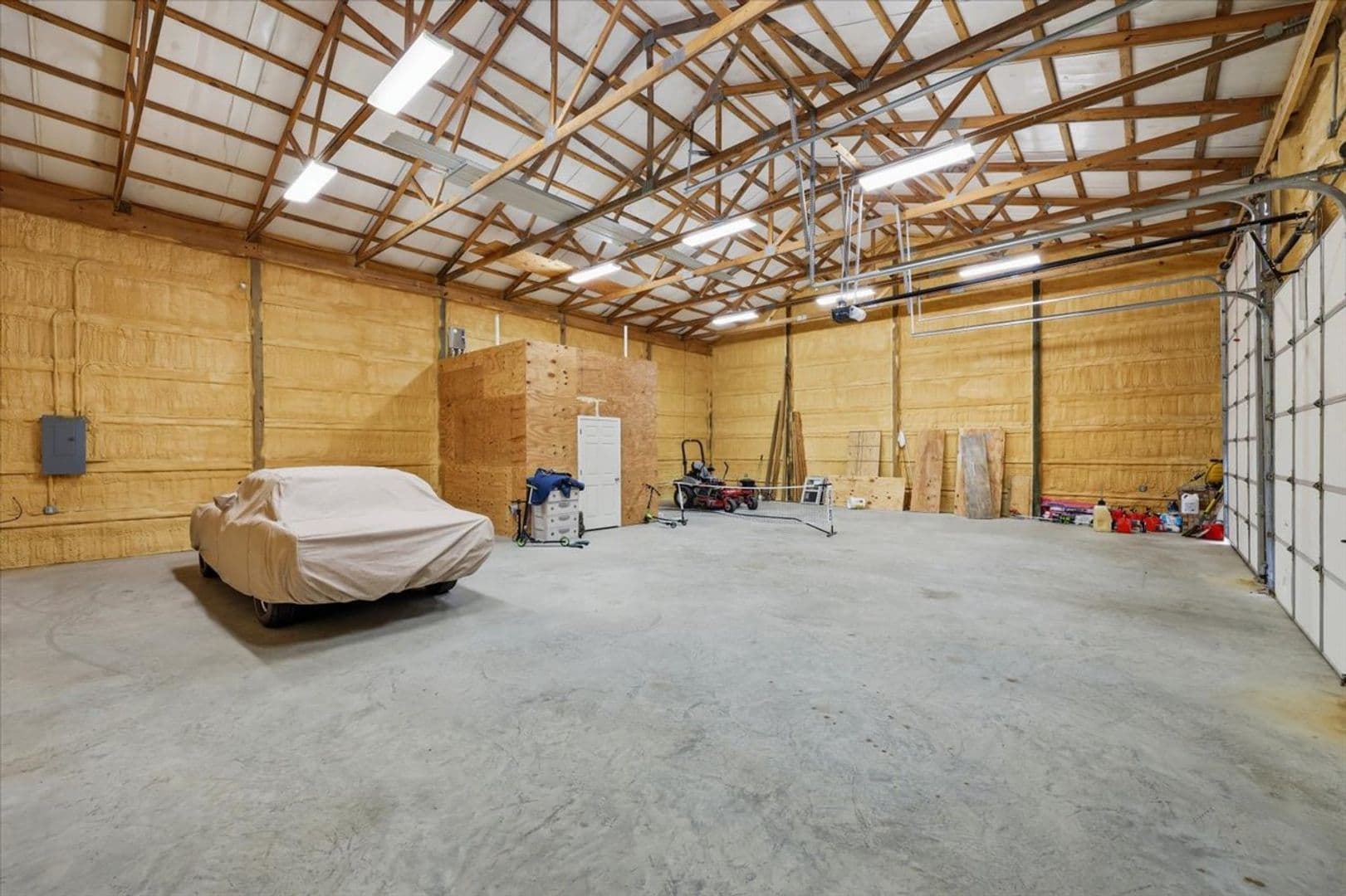 Brandon House: 4072 Highway 471