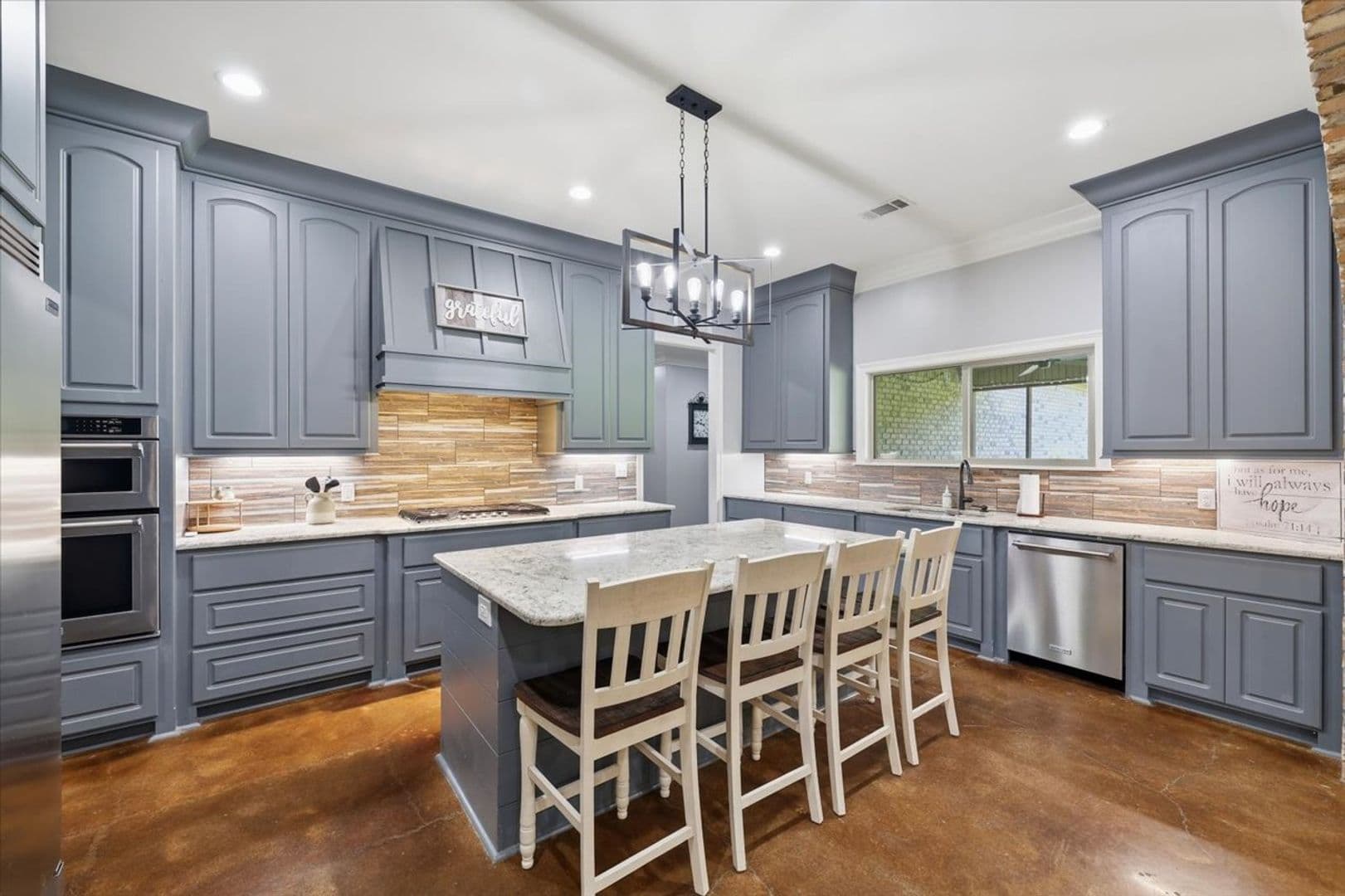 Brandon House: 4072 Highway 471