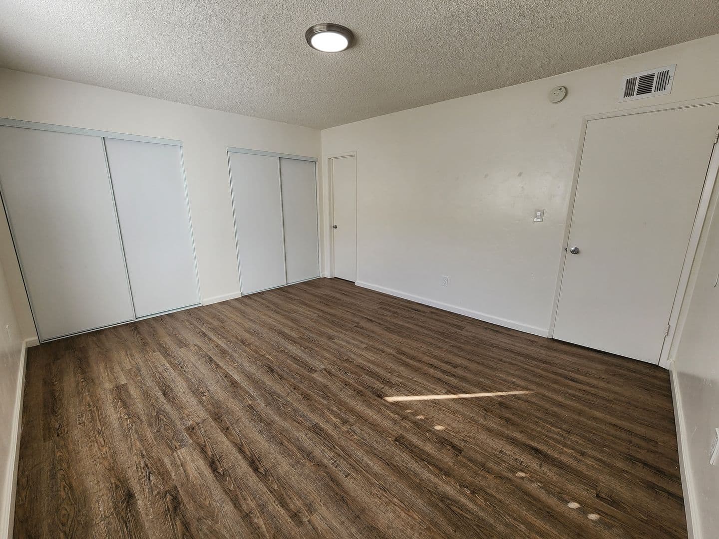 Chula Vista Apartment: 346-350 Roosevelt St