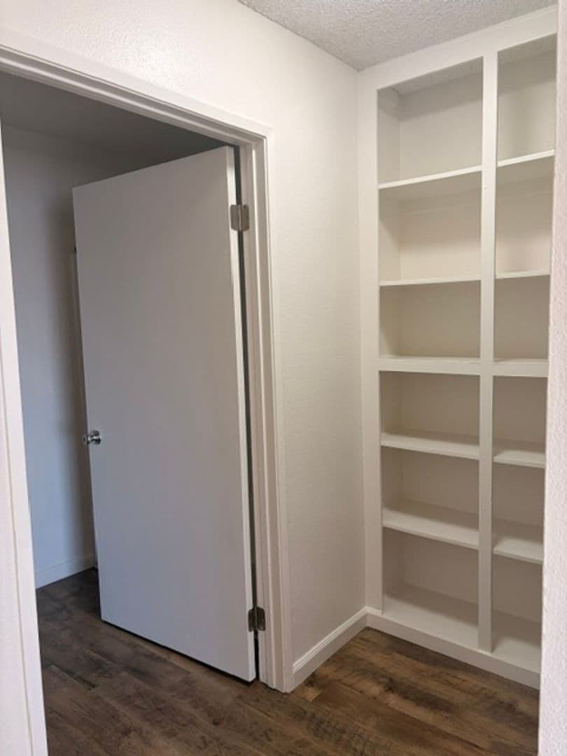 Chula Vista Apartment: 307 Orange Ave