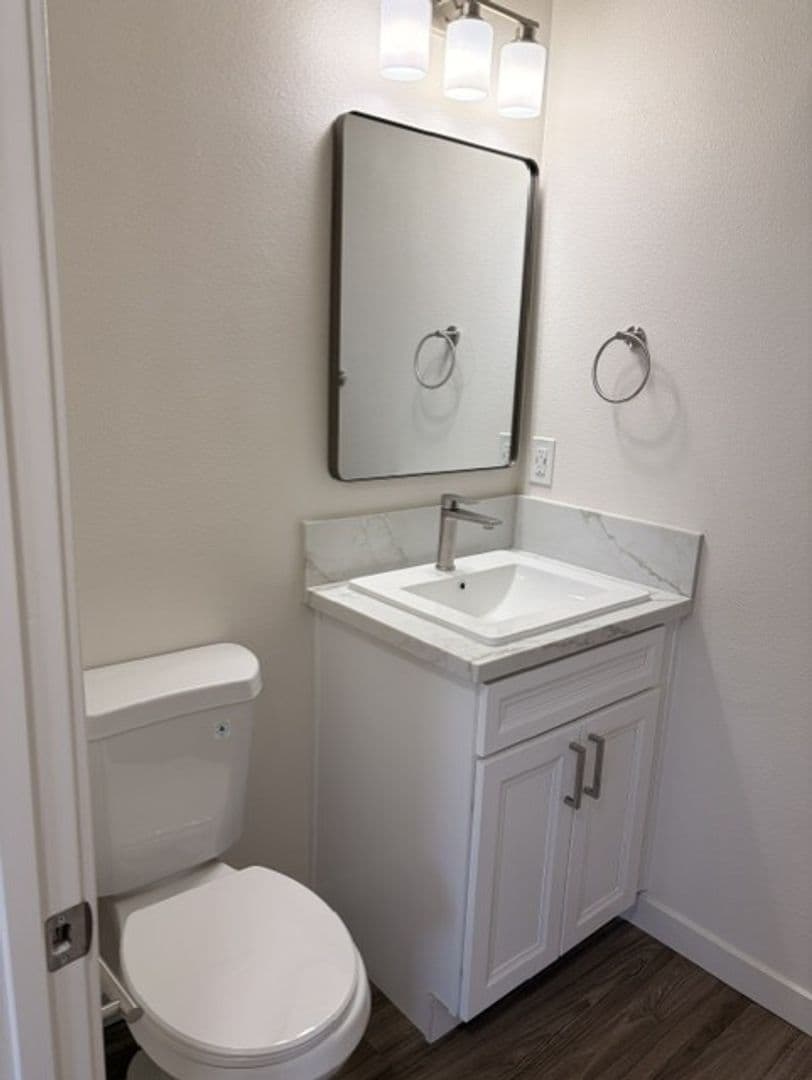 Chula Vista Apartment: 307 Orange Ave