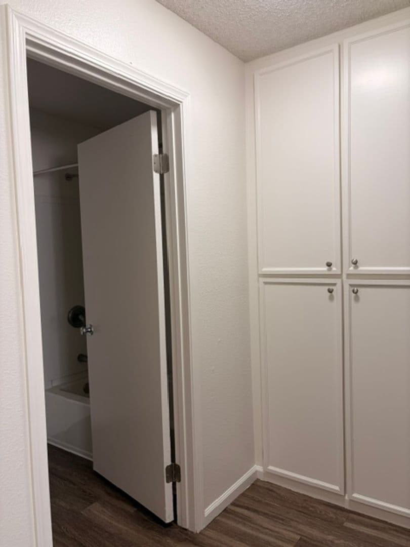 Chula Vista Apartment: 307 Orange Ave