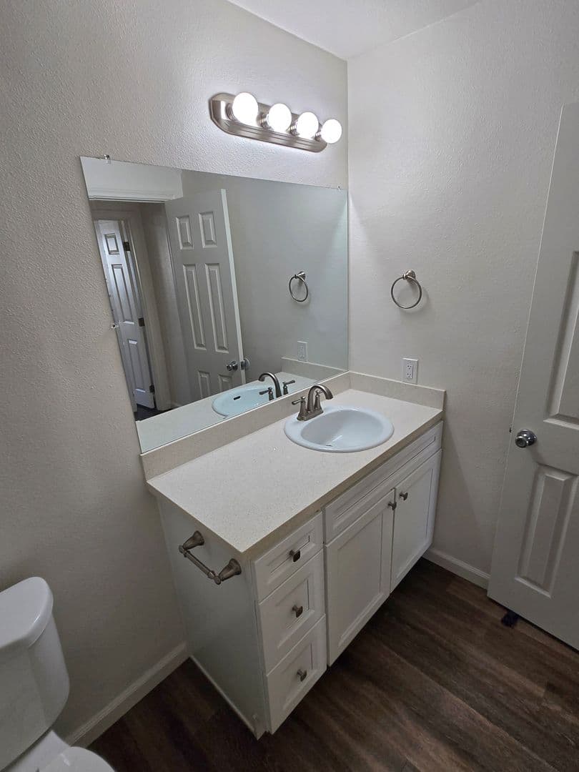 Chula Vista Apartment: 1255-71 Broadway