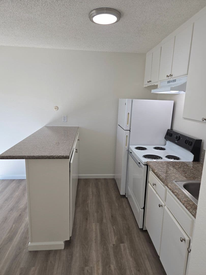 Chula Vista Apartment: 1255-71 Broadway