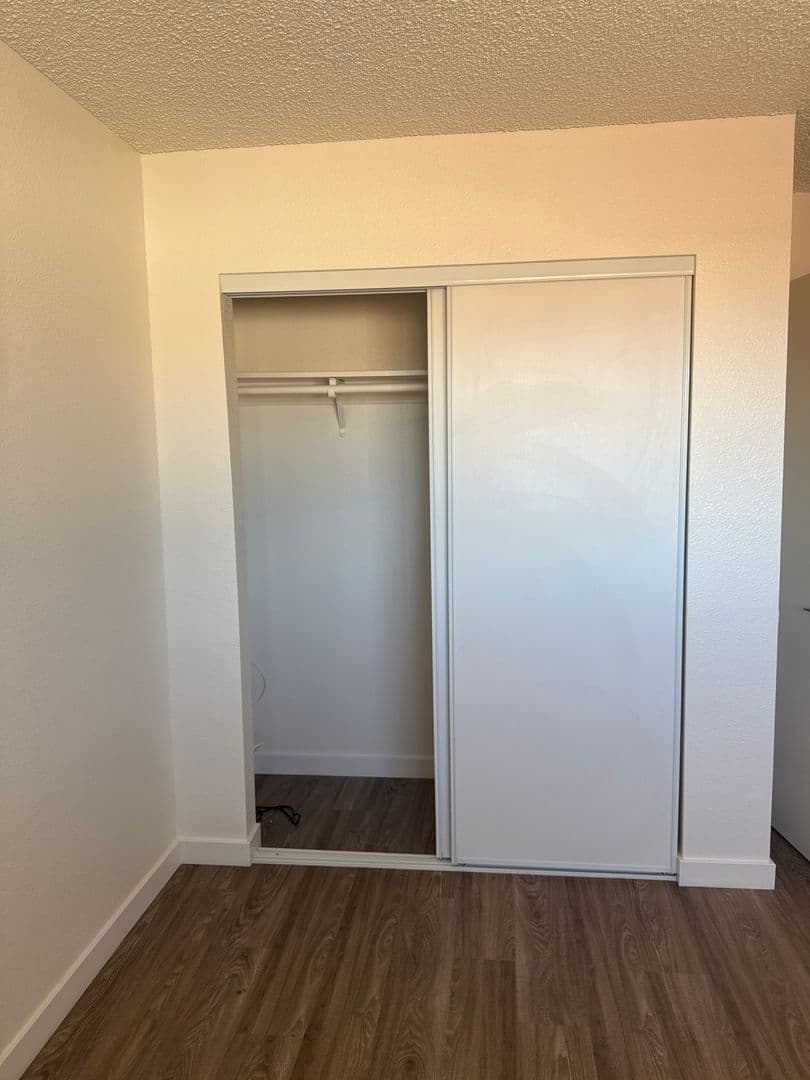 Imperial Beach Apartment: 1441 13th St