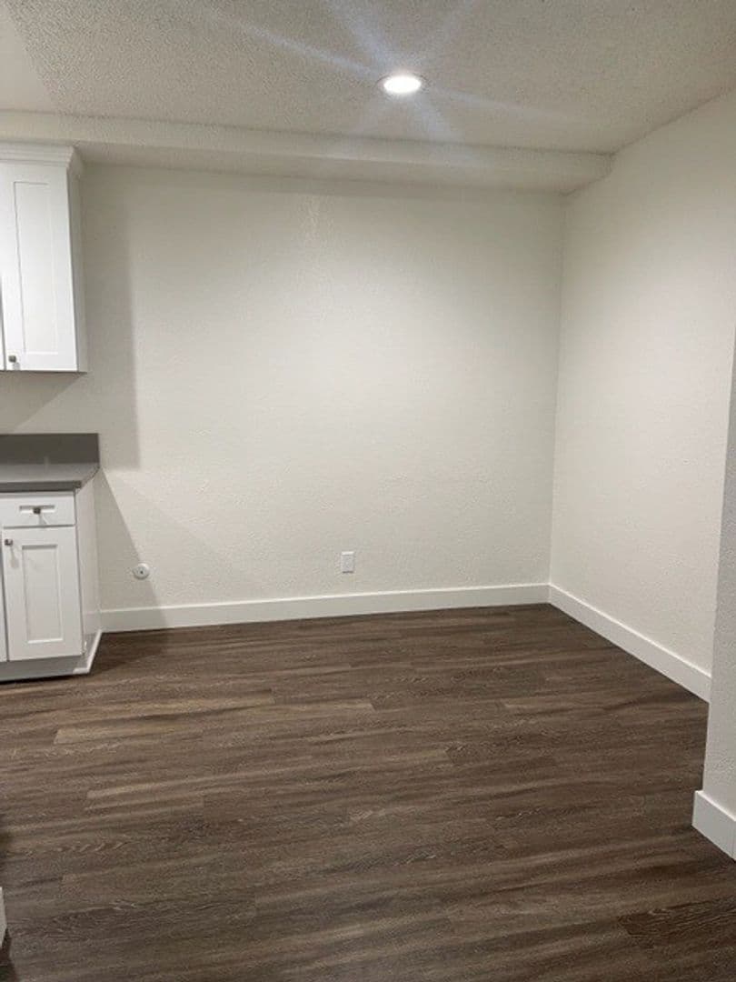 Vista Apartment: 500-510 Townsite Dr