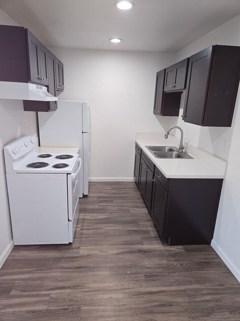 Chula Vista Apartment: 1255-71 Broadway