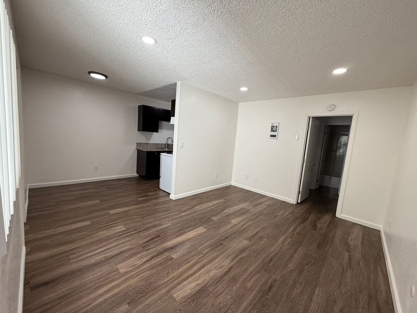 San Diego Apartment: 2720 Broadway