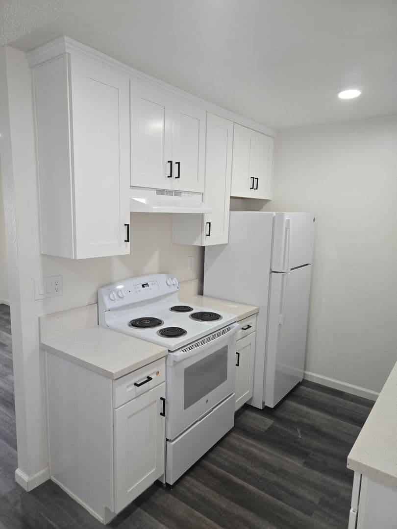 Chula Vista Apartment: 1255-71 Broadway