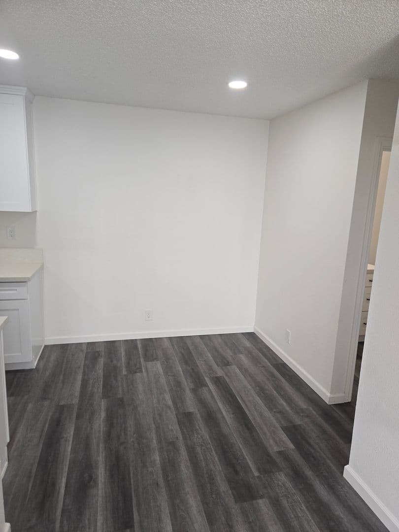 Chula Vista Apartment: 1255-71 Broadway