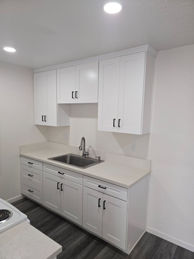 Chula Vista Apartment: 1255-71 Broadway