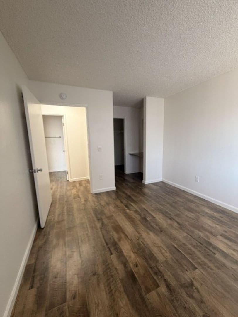 Chula Vista Apartment: 307 Orange Ave