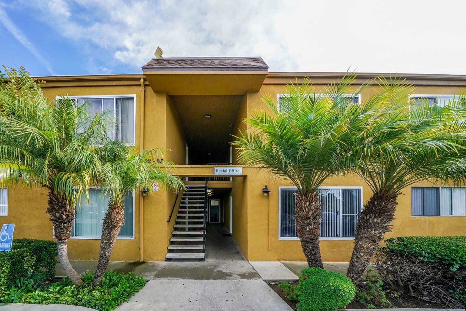 Vista Apartment: 500-510 Townsite Dr