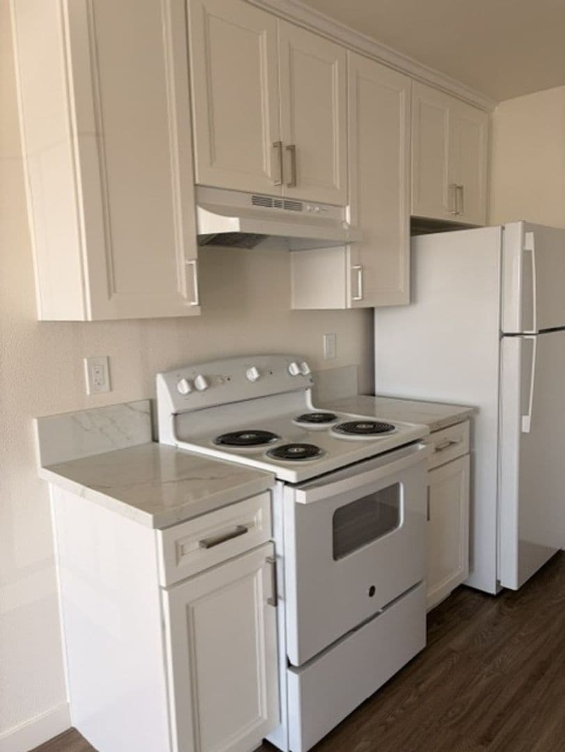 Chula Vista Apartment: 307 Orange Ave