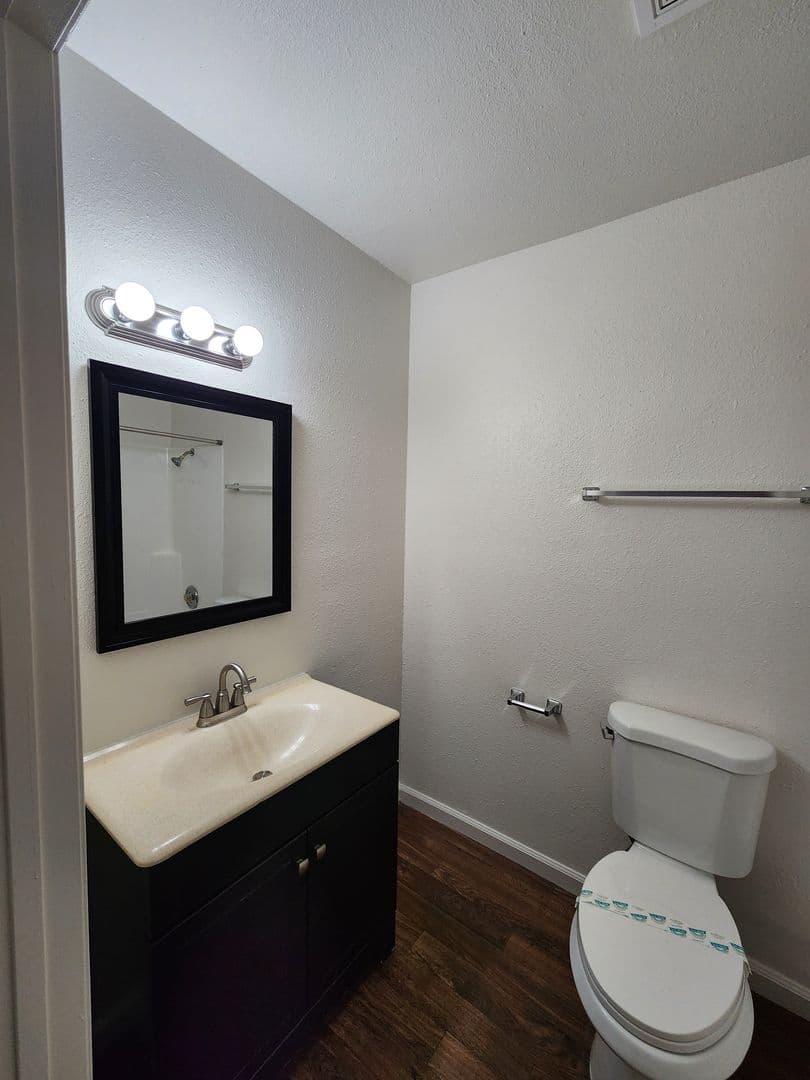 San Ysidro Apartment: 3854-62 Beyer Blvd